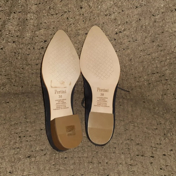 PERTINI-Blue Suede-Perforated Lace Up Loafers-Pointed Toe-Sz 38-Near Mint - Picture 8 of 8